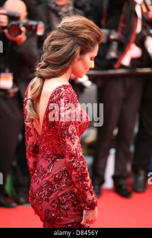 Cannes, Paris. 18. Mai 2013. Cheryl Cole auf dem roten Teppich für das Gala-Screening von Jimmy P. Psychotherapy Plains Indian Film bei den Filmfestspielen von Cannes 18. Mai 2013. Bildnachweis: Doreen Kennedy/Alamy Live-Nachrichten Stockfoto