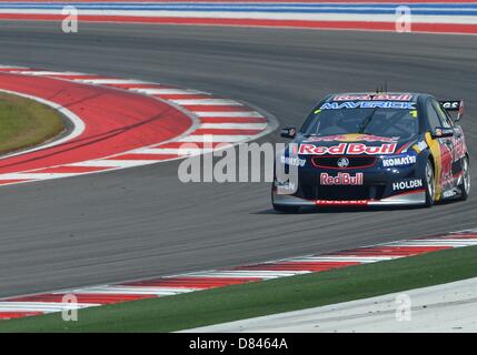 Austin, Texas, USA. 18. Mai 2013. Jamie Whincup #1 Triple acht Engineering während der V8 Supercars Rennen 13 am zweiten Tag von Austin 400 in Austin, TX. Stockfoto