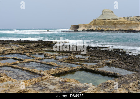 Salinen von 18.c. in der Nähe von Qbajjar auf Gozo, Malta Stockfoto