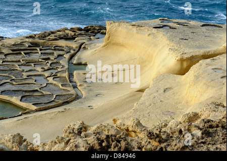 Salinen von 18.c. in der Nähe von Qbajjar auf Gozo, Malta Stockfoto