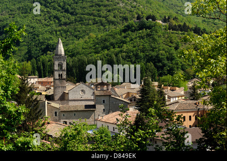 Italien, Le Marche, Valnerina, Visso, Collegiata di Santa Maria Stockfoto