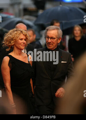 Cannes, Frankreich, 18. Mai 2013.  Steven Spielberg und Kate Capshaw besuchen die Jimmy s. Psychotherapie von A Plains Indian-premiere Stockfoto