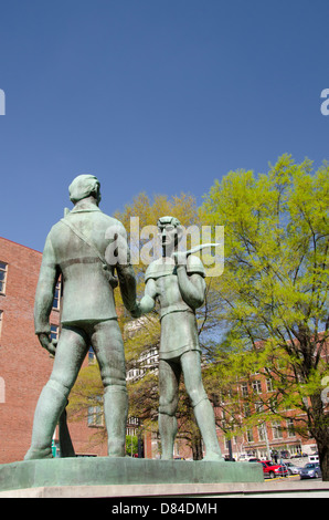 Nashville Tennessee. Die Gründung der Nashville-Denkmal, mit John Donelson (L) und James Robertson (R). Stockfoto