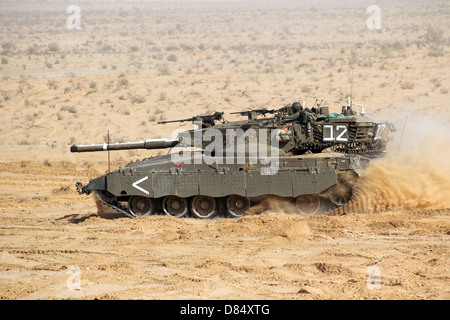 Ein Israel Defense Force Merkava Mark II Kampfpanzer. Stockfoto