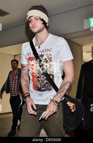 Tokio, Japan. 18. Mai 2013. Jay McGuiness, 18. Mai 2013: Tokio, Japan: Jay McGuiness von The Wanted kommt am internationalen Flughafen Narita in der Präfektur Chiba, Japan am 18. Mai 2013. (Foto: AFLO/Alamy Live News/Alamy Live-Nachrichten) Stockfoto