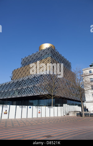 Die fast fertige Library of Birmingham April 2013. Voraussichtlich im September 2013 eröffnet. Stockfoto