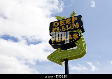 Ein Blick auf ein Zeichen in Deep Ellum in Dallas, Texas Stockfoto