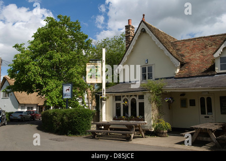 Grantchester Cambridgeshire UK The Green Man und die Red Lion Pubs. Stockfoto