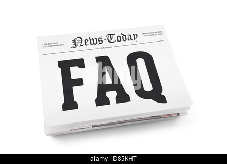 FAQ-Wort auf der Titelseite der Zeitung Stack schreiben. Isoliert auf weißem Hintergrund Stockfoto