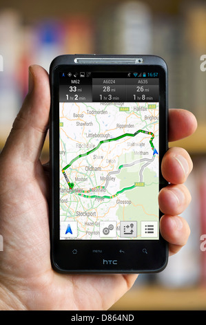 Google Navigation auf einem HTC-Smartphone, UK Stockfoto