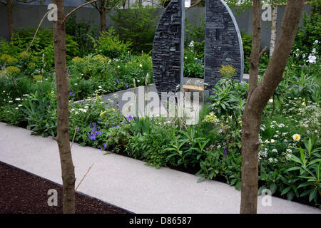 Der Fera Garten: Eindämmung der Ausbreitung, Aussteller: das Essen und die Umgebung Forschungsagentur, Designer: Jo Thompson. Chelsea Flower Show 2013 Stockfoto