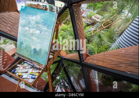 London, UK. 20. Mai 2013.die Trailfinders australischer Garten. Der erste Tag von der Chelsea Flower Show. Das Royal Hospital Chelsea. Bildnachweis: Guy Bell/Alamy Live-Nachrichten Stockfoto