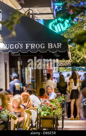 Nachtleben auf Rush Street, Teil der Gold Coast in Chicago, Illinois Stockfoto