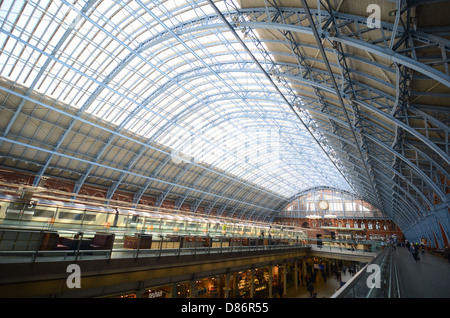 Bahnhof St. Pancras International in London, Vereinigtes Königreich. Stockfoto