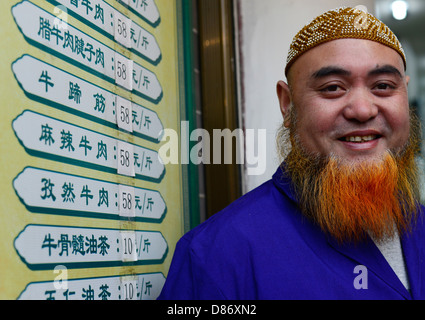 Muslimischen Hui Mann in die Bazzar in Xian, China. Stockfoto