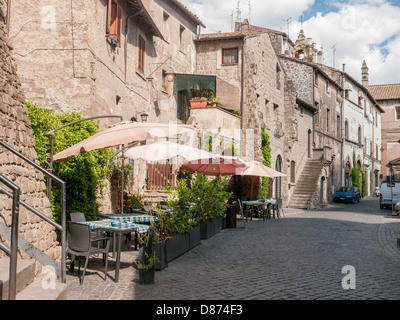 Die mittelalterlichen Mauern umgebene Stadt Viterbo, Umbrien, Italien Stockfoto