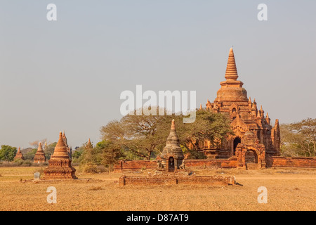 Kleinen Pagoden in Bagan Stockfoto