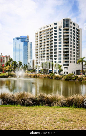 Apartments am Wasser in Downtown Sarasota Florida Stockfoto