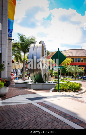 Das Kunstwerk an der Spitze der unteren Hauptstraße in Sarasota FL Stockfoto