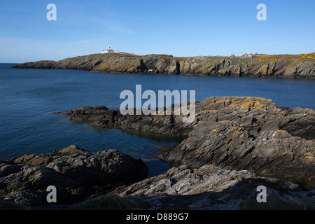 Wales Küstenweg in Nord-Wales. Malerische Aussicht auf Porth Eilian in der Nähe von Llaneilian auf Anglesey Nord. Stockfoto