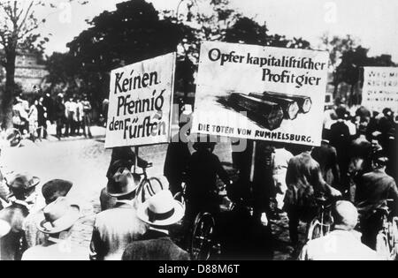 ANTI-ARISTOKRATIE-DEMOS Stockfoto