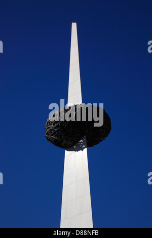 Denkmal für die Revolutiei, Platz der Revolution, zu Ehren der mehr als 1.000 Opfer der Revolution im Dezember Stockfoto