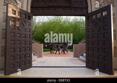 Skulptur von Gary Preis in einem Innenstadt Park von Phoenix Arizona Stockfoto