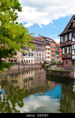 Bezirk von Le Petite France, Straßburg, Ill-Flusses, Elsass, Frankreich, Europa Stockfoto