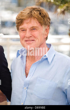 Cannes, Frankreich. 22. Mai 2013. Robert Redford am Cannes Film Festival 2013 besucht den Fototermin für "Alle ist verloren" Credit: James McCauley / Alamy Live News Stockfoto