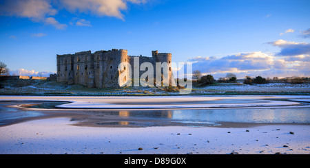 Carew Castle Pembroke Pembrokeshire Wales im winter Stockfoto