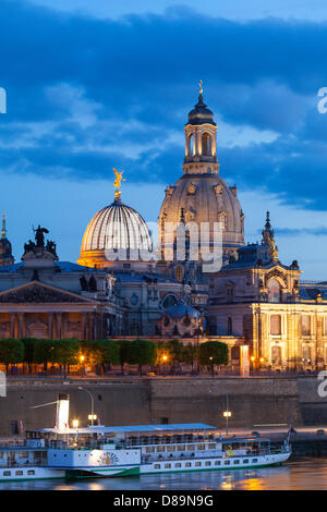 Deutschland/Sachsen/Dresden, Skyline von Dresden am Abend, 12. Mai 2013 Stockfoto