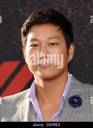 Los Angeles, Kalifornien, USA. 21. Mai 2013. Sung Kang für die Premiere des Films "Schnell & Furious 6" Gibson Ampitheater ankommt. (Bild Kredit: Kredit: Lisa O'Connor/ZUMAPRESS.com/Alamy Live-Nachrichten) Stockfoto