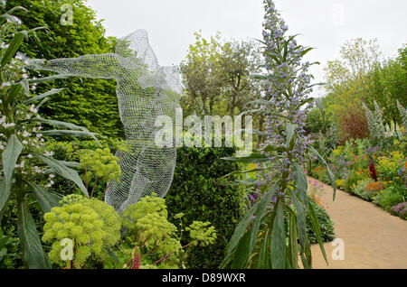 Der Radiant Garden Teil der Arthritis Research UK Garten am RHS Chelsea Flower Show 2013 in London, Vereinigtes Königreich. Stockfoto