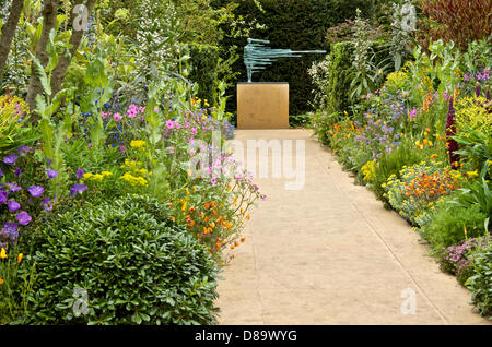 Lucid Garten, Bestandteil der Arthritis Research UK Garten am RHS Chelsea Flower Show 2013 in London, Vereinigtes Königreich. Stockfoto