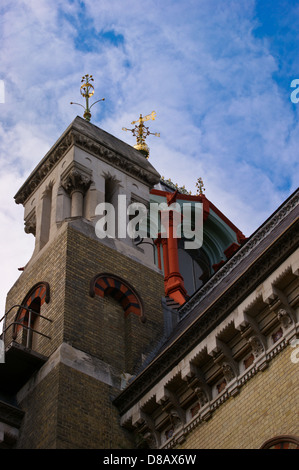 Architekturdetail, Abbey Mills Abwasserpumpwerk 1868 von Joseph Bazalgette und Edmund Cooper, Stratford, London, England Stockfoto