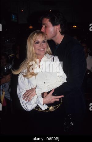 CATHERINE HICKLAND mit Ehemann Michael Knight in der Heartland nutzen 1993.16885. (Kredit-Bild: © Judie Burstein/Globe Photos/ZUMAPRESS.com) Stockfoto