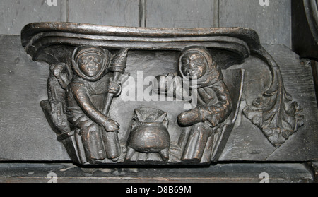 Misericords Sitz Spinning Dezember St. Marys Kirche Ripple Worcestershire England UK Stockfoto