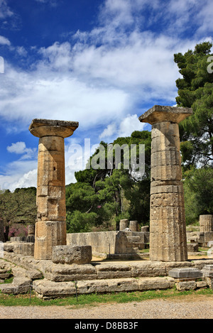 Der Tempel der Hera (auch bekannt als Heraion) ist einem alten dorischen griechischen Tempel in Olympia, Ilia (Elis), Peloponnes, Griechenland. Stockfoto