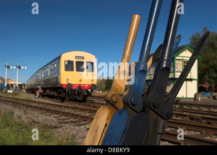 Klasse 101 Diesel Mulitple Ganzzug bei Mid Norfolk Railway Trust. Gebaut von Metropolitan Cammell in Birmingham von 1956 bis 59 Stockfoto