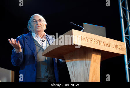 Sir Quentin Blake ist ein englischer Cartoonist, Illustrator und Kinderbekleidung Schriftsteller. Stockfoto