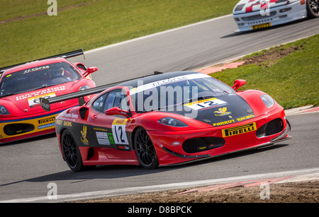 1986 Ferrari 328 GTB mit Fahrer Peter Everingham Tagung des 2013 CSCC Snetterton, Norfolk, Großbritannien. Stockfoto