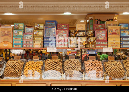 La Cure Gourmande Biscuitier Sucrecuitier Candy Shop, Straßburg, Elsass, Frankreich, Europa Stockfoto