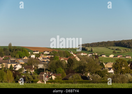 Donchery, Frankreich. Eine pastorale Landschaft in den Ardennen-Hügeln. Stockfoto