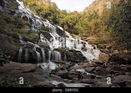 Die Mae Ya Wasserfall, abgebildet auf 25.12.2012 in Chom Thong, Chiang Mai in Thailand. Foto: Fredrik von Erichsen Stockfoto