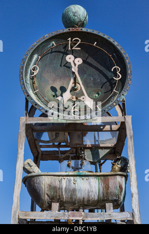 Die Kupfer 1998 Wasseruhr von Tim Hunkin und Will Jackson auf Southwold Pier, Suffolk, UK. Stockfoto