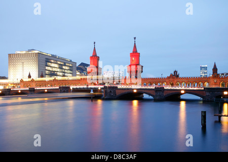 Oberbaumbrücke, Festival of Lights, Berlin, Deutschland Stockfoto