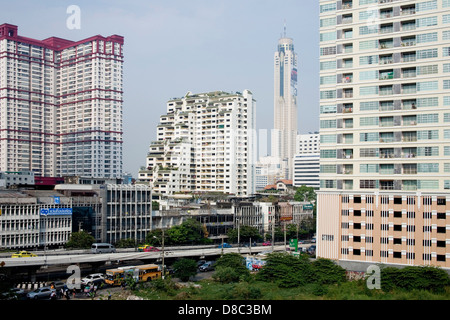 Blick auf Bangkok mit Baiyoke Tower 2, Thailand Stockfoto