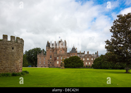 Großbritannien, Schottland, Fife Bereich, Angus, Glamis Castle, Elternhaus der Queen Elizabeth. Stockfoto