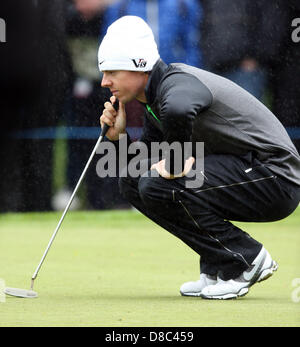 24.05.2013 Wentworth, England.  Rory McIlroy während der BMW PGA Championship Runde 2 von Wentworth Golf Club Stockfoto