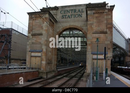 Viktorianische Sandstein Bogen am Glasgow Central Railway Station Stockfoto